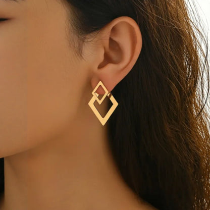 Boucles d'oreilles géométriques dorées
